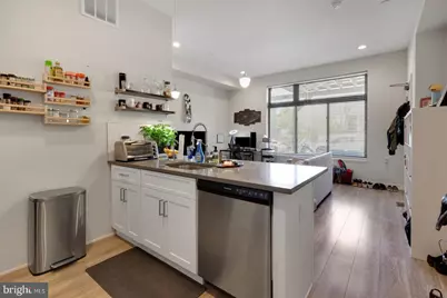 385 Martin Street #1F, Philadelphia, PA 19128 - Photo 9