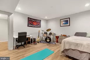 385 Martin St, Philadelphia, PA 19128 - Photo 15