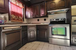 6004 Shisler St, Philadelphia, PA 19149 - Photo 9