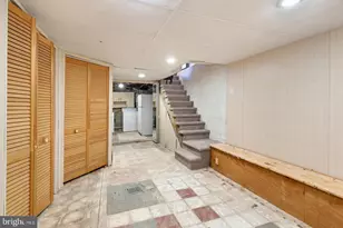 2946 S 15th St, Philadelphia, PA 19145 - Photo 15
