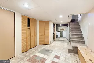 2946 S 15th St, Philadelphia, PA 19145 - Photo 17
