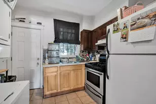 1913 S Beechwood St, Philadelphia, PA 19145 - Photo 5
