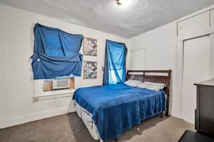 1913 S Beechwood St, Philadelphia, PA 19145 - Photo 9