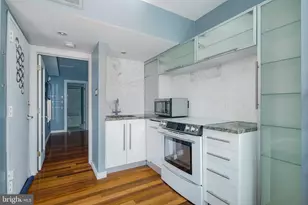 2211 South St, Philadelphia, PA 19146 - Photo 5