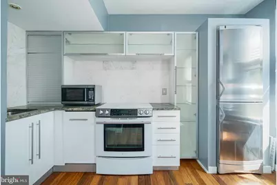 2211 South Street #1, Philadelphia, PA 19146 - Photo 3