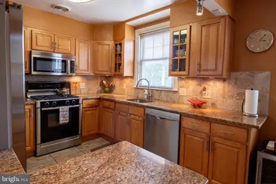 1334 E Cardeza Street, Philadelphia, PA 19119 - Photo 9