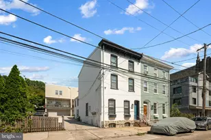 3871 Terrace St, Philadelphia, PA 19128 - Photo 13