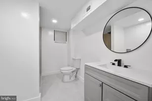 7337 E Walnut Ln, Philadelphia, PA 19138 - Photo 27