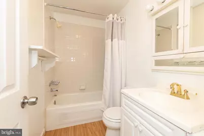 910 Mountain Street #1, Philadelphia, PA 19148 - Photo 5