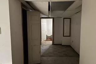 2054 Anchor St, Philadelphia, PA 19124 - Photo 17