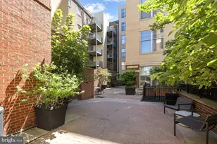 130 N 2nd St, Philadelphia, PA 19106 - Photo 5