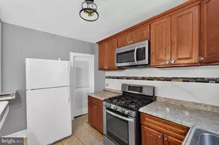 403 W Annsbury St, Philadelphia, PA 19140 - Photo 15