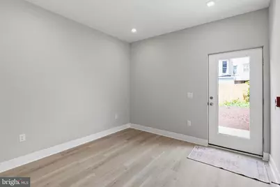 856 N 19th Street #2, Philadelphia, PA 19130 - Photo 5