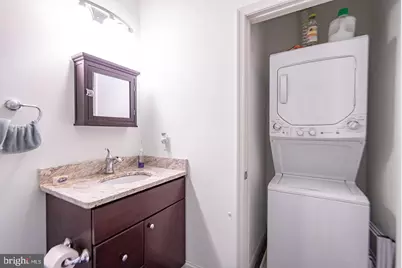 427 Monroe Street #UNIT 402, Philadelphia, PA 19146 - Photo 9