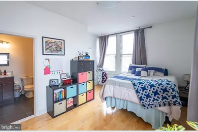 427 Monroe Street #UNIT 402, Philadelphia, PA 19146 - Photo 5