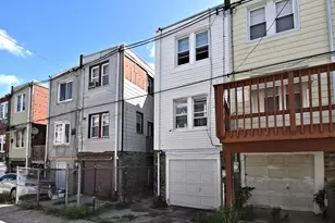 7442 E Walnut Ln, Philadelphia, PA 19138 - Photo 35