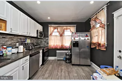 7442 E Walnut Lane, Philadelphia, PA 19138 - Photo 11