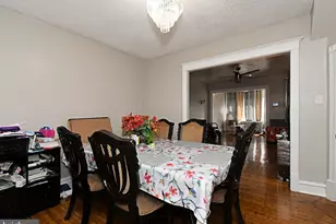 7442 E Walnut Ln, Philadelphia, PA 19138 - Photo 9