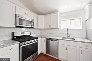 2318 E Letterly St, Philadelphia, PA 19125 - Photo 7