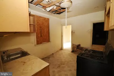 406 W Grange Avenue, Philadelphia, PA 19120 - Photo 11