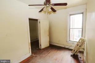 406 W Grange Ave, Philadelphia, PA 19120 - Photo 15