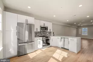 2709 Priya, Philadelphia, PA 19131 - Photo 3