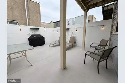 2034 S 3rd Street, Philadelphia, PA 19148 - Photo 15