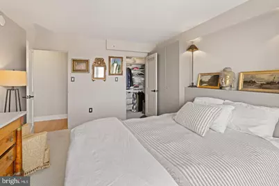 2001 Hamilton Street #1119, Philadelphia, PA 19130 - Photo 19