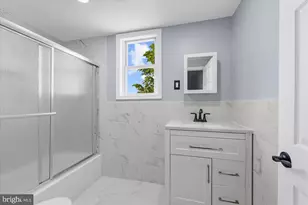 1212 W Luzerne St, Philadelphia, PA 19140 - Photo 11