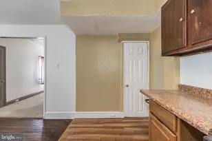 7817 Cedarbrook Ave, Philadelphia, PA 19150 - Photo 11