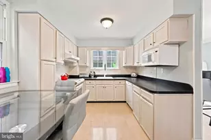 771 Manatawna Ave, Philadelphia, PA 19128 - Photo 11
