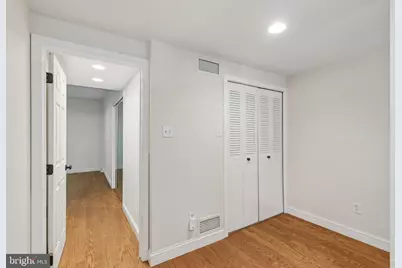 25 Saint James Ct #41, Philadelphia, PA 19106 - Photo 33