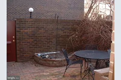 25 Saint James #41, Philadelphia, PA 19106 - Photo 5