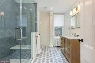 2032 Cherry St, Philadelphia, PA 19103 - Photo 39