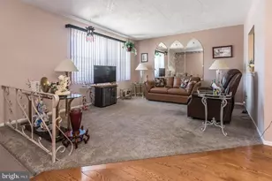 3534 Oakhill Rd, Philadelphia, PA 19154 - Photo 5