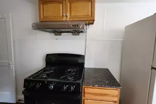 1352 Fanshawe St, Philadelphia, PA 19111 - Photo 11