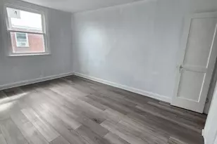 1352 Fanshawe St, Philadelphia, PA 19111 - Photo 9