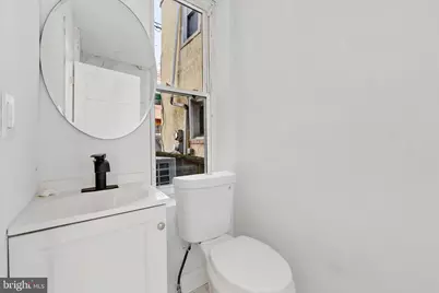 2046 S Norwood Street #1, Philadelphia, PA 19145 - Photo 11