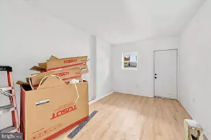 2046 S Norwood St, Philadelphia, PA 19145 - Photo 13