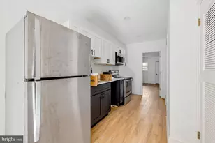2046 S Norwood St, Philadelphia, PA 19145 - Photo 9