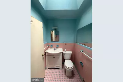 1162 E Phil Ellena Street, Philadelphia, PA 19150 - Photo 13