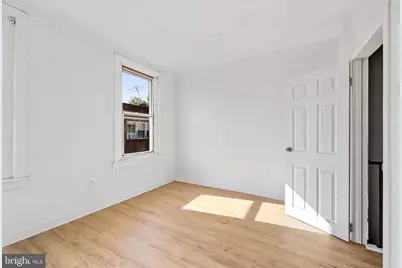 2046 S Norwood Street #2, Philadelphia, PA 19145 - Photo 5