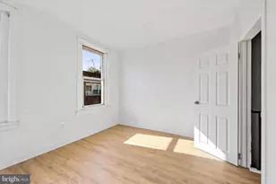 2046 S Norwood St, Philadelphia, PA 19145 - Photo 5