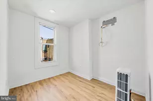2046 S Norwood St, Philadelphia, PA 19145 - Photo 11