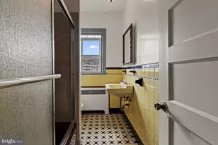326 W Nedro Ave, Philadelphia, PA 19120 - Photo 25