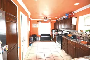 5923 Erdrick St, Philadelphia, PA 19135 - Photo 7
