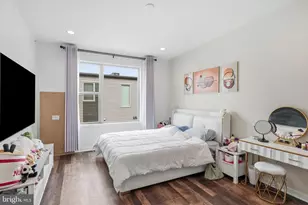 3115 Parkview Walk, Philadelphia, PA 19125 - Photo 11