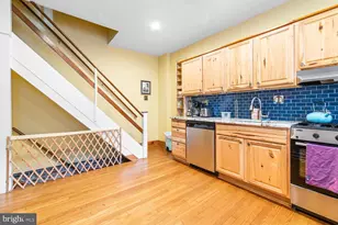 1305 Rodman St, Philadelphia, PA 19147 - Photo 9