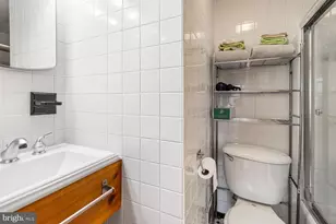 1305 Rodman St, Philadelphia, PA 19147 - Photo 25