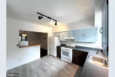 4413 Sherwood Road, Philadelphia, PA 19131 - Photo 9
